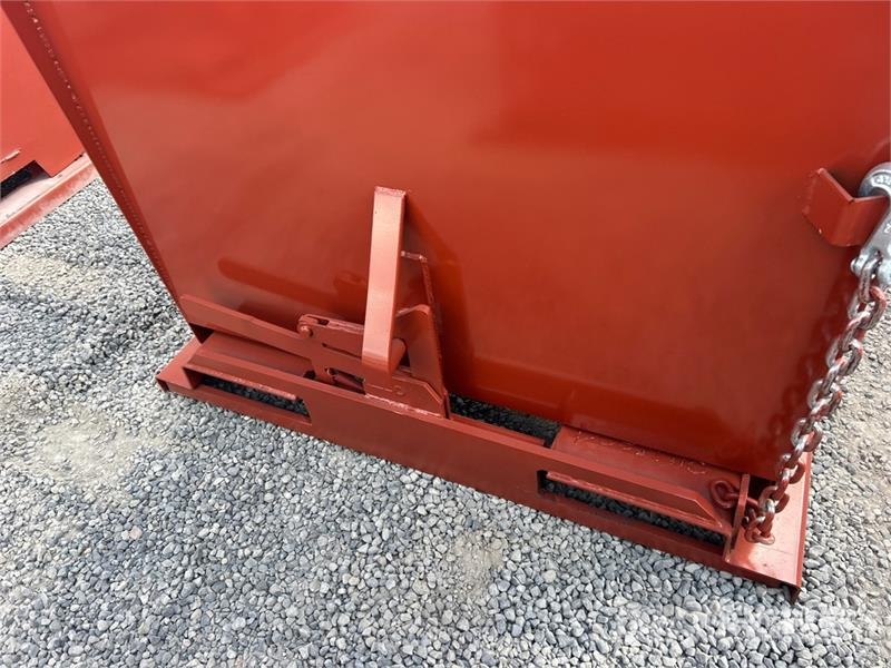 Kit Containers 2.0YFT-SDH 5 ft 3 in 2 cyd Self-Dum Tartályok és tölcsérek