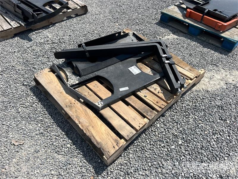 Kit Containers MUFF-36-42 36 in Mini Skid Steer Fo Fourche