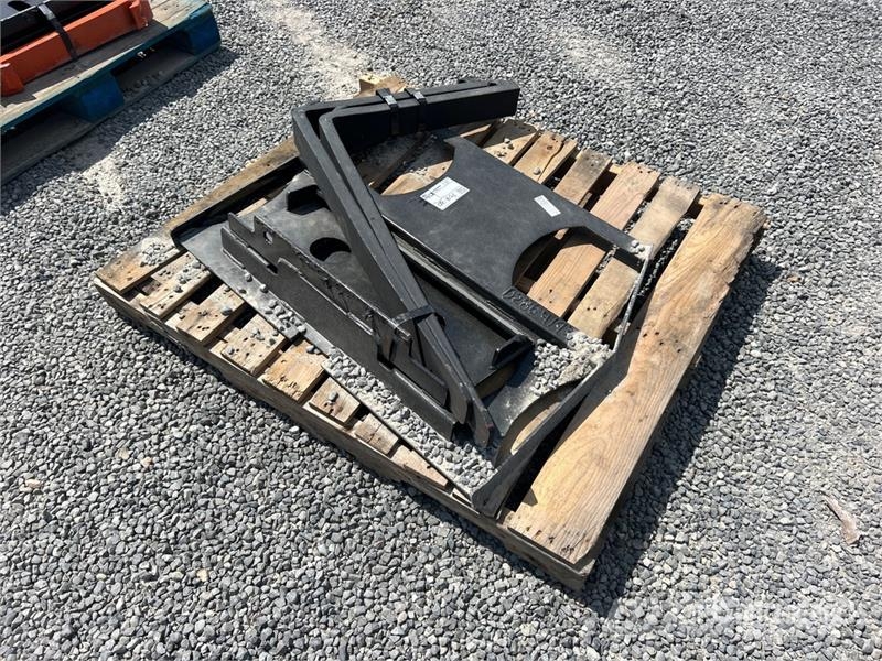 Kit Containers MUFF-36-42 36 in Mini Skid Steer Fo Fourche