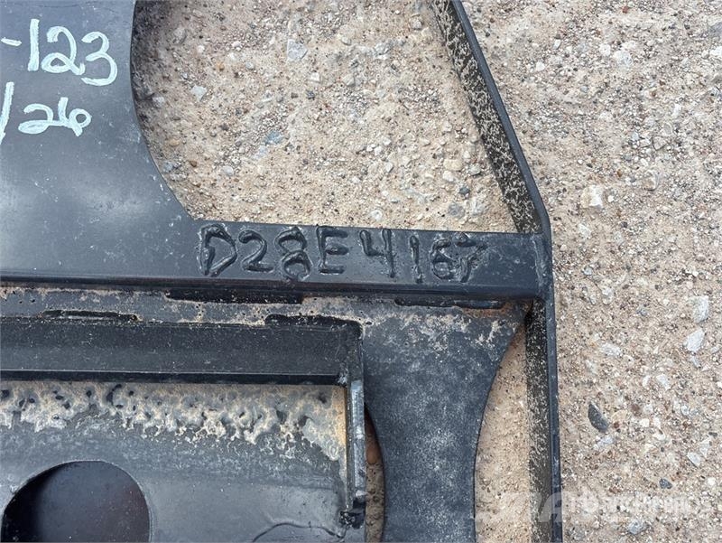 Kit Containers MUFF-36-36 36 in Mini Skid Steer Fo 지게차