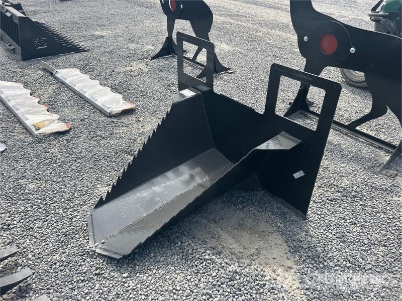 Kit Containers QT-15-40 Skid Steer Stump Bucket (U Buckets