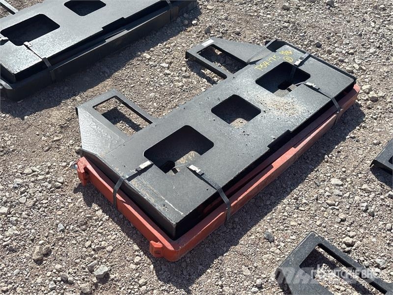 Kit Containers QT-45-FF-42 42 in Skid Steer Forks Vilice