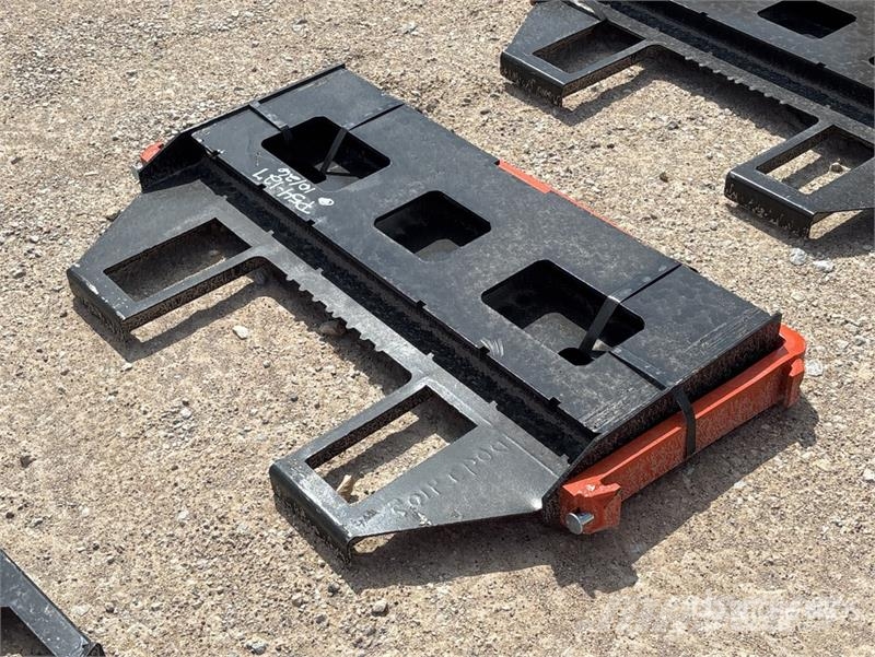 Kit Containers QT-45-FF-42 42 in Skid Steer Forks 지게차