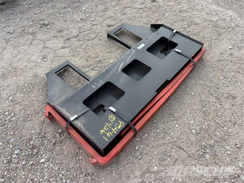  Kit Containers QT-45-FF-42 42 in Skid Steer Forks  Паллетные вилы для фронтальных погрузчиков