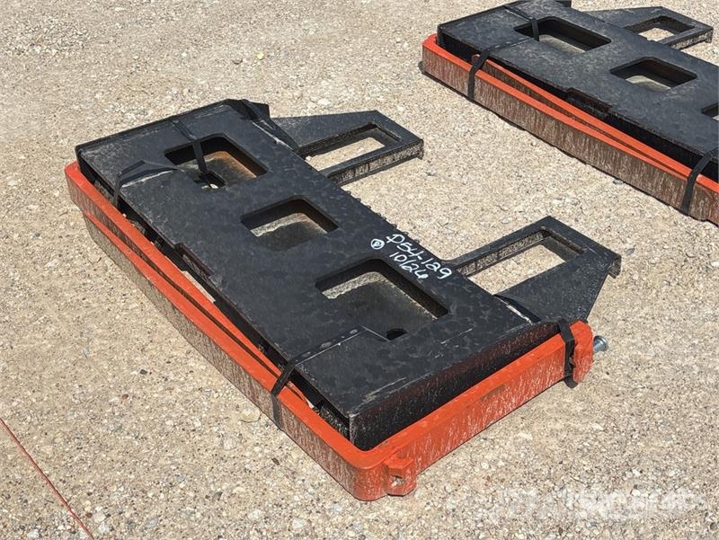 Kit Containers QT-45-FF-42 42 in Skid Steer Forks 지게차