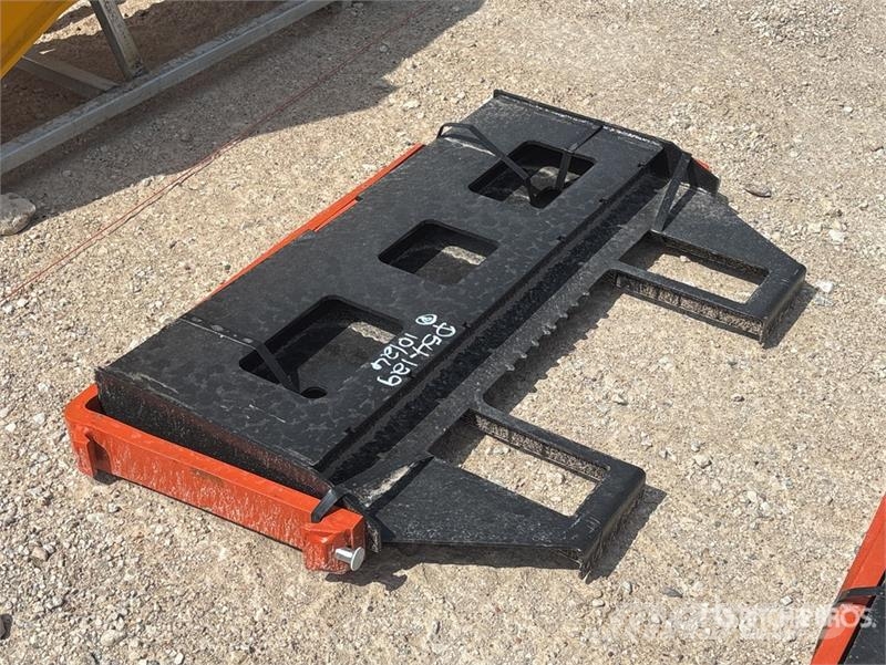 Kit Containers QT-45-FF-42 42 in Skid Steer Forks 지게차