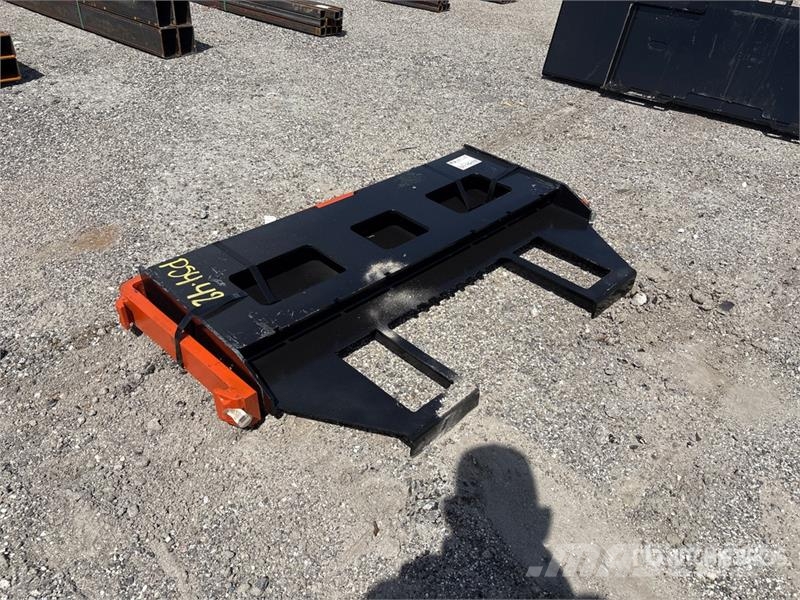 Kit Containers QT-45-FF-42 48 in Skid Steer Forks 지게차
