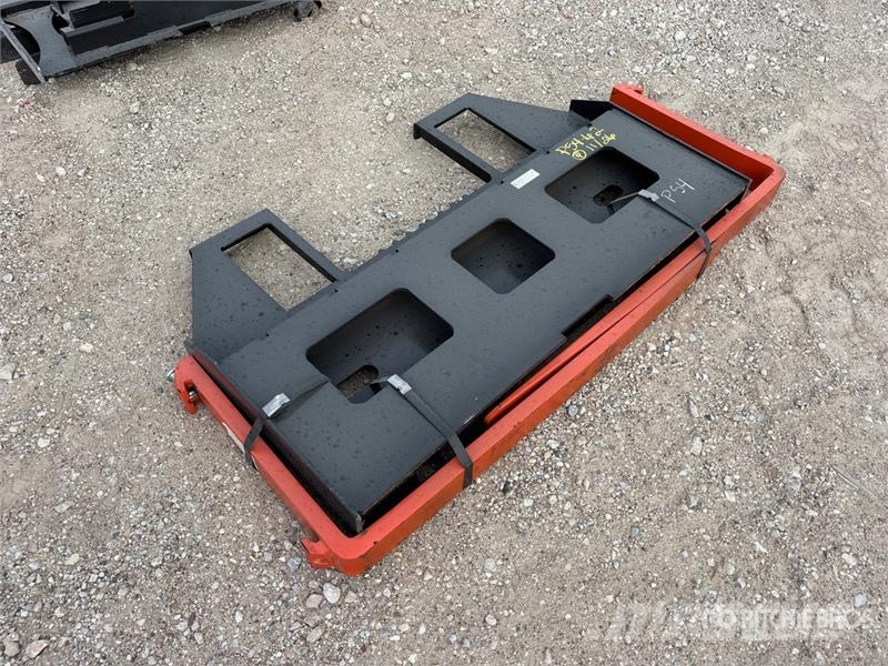  Kit Containers QT-45-FF-42 42 in Skid Steer Forks  Паллетные вилы для фронтальных погрузчиков