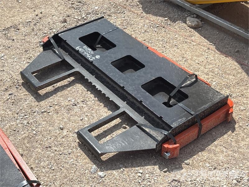 Kit Containers QT-45-FF-42 42 in Skid Steer Forks 지게차