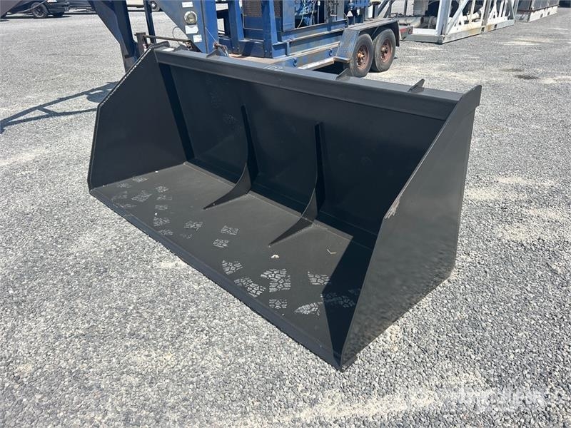 Kit Containers QT-BFB-102 102 in Snow/Litter Skid Skuffer
