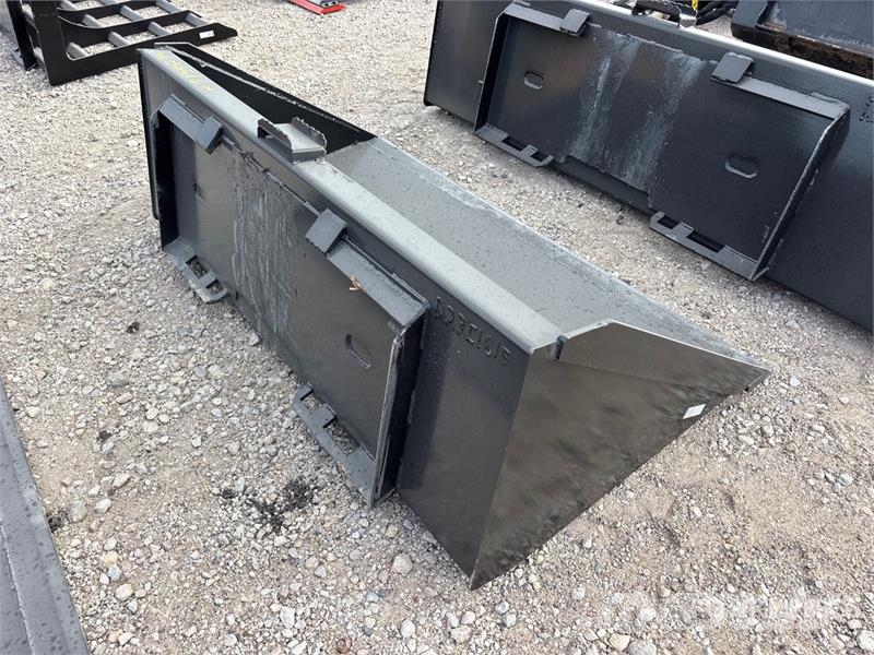  Kit Containers QT-DB-S66 66 in General Purpose Ski دلاء