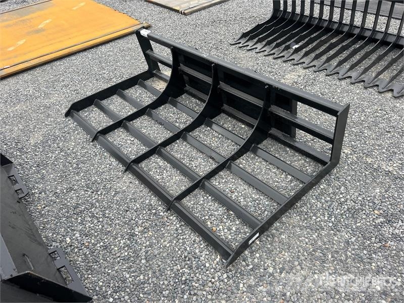 Kit Containers QT-LP 72 in Skid Steer Landplane (U 土掻き機