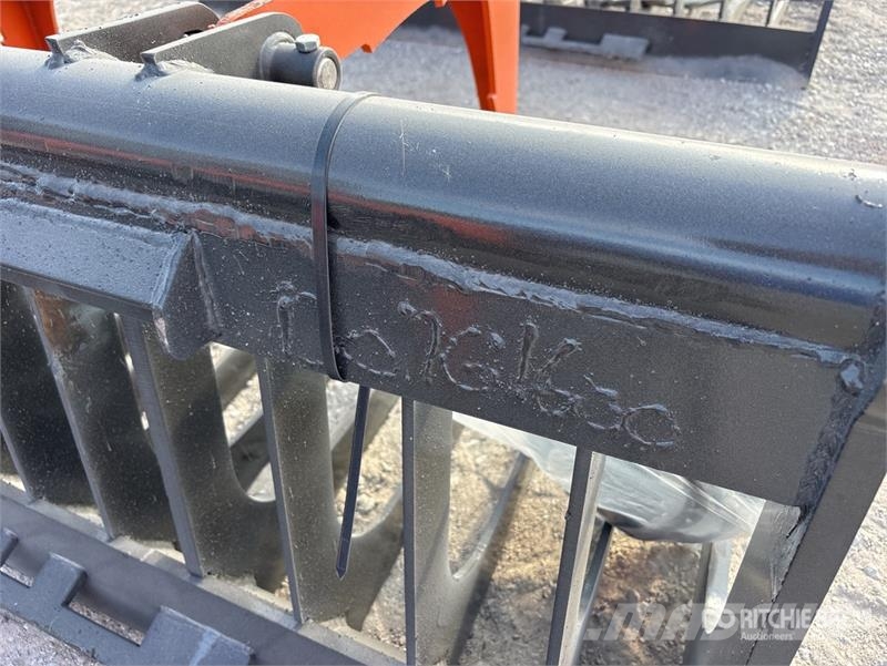 Kit Containers QT-SG-S76-V3 76 in Skeleton Skid St Grabilice