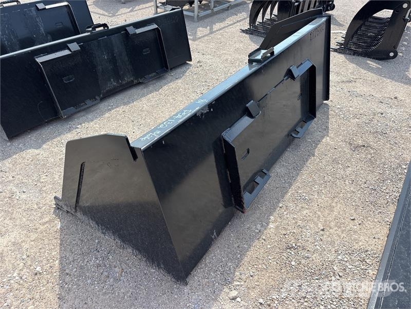  Kit Containers QT-SNB-84 84 in Snow & Litter Skid  دلاء