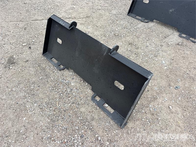  Kit Containers QT-TM 2 in Skid Steer Hitch Receive موصلات سريعة