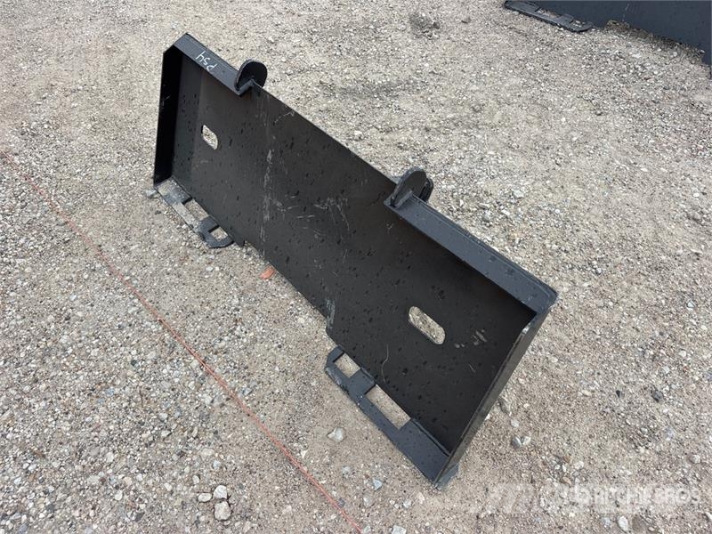 Kit Containers QT-TM 2 in Skid Steer Hitch Receive 快速連結器