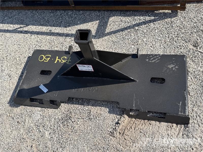  Kit Containers QT-TM 46 in Skid Steer Hitch Receiv Hitre spojke