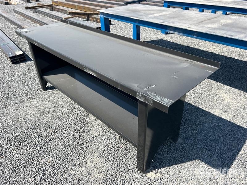  Kit Containers WB-90-243   26 in x 90 in Workbench مكونات أخرى