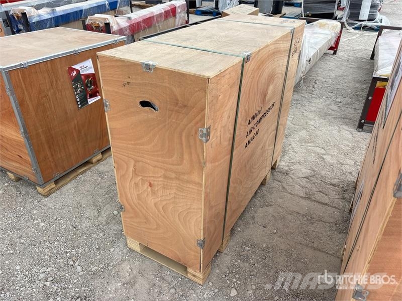 KJ AMAC40 14.5 cfm 40 gal Air Compressor (Unused) Kompresory