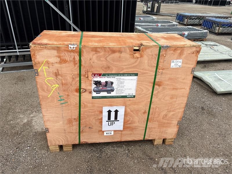 KJ AMAC40 14.5 cfm Skid-Mounted 40 gal Air Compressor Kompressoren