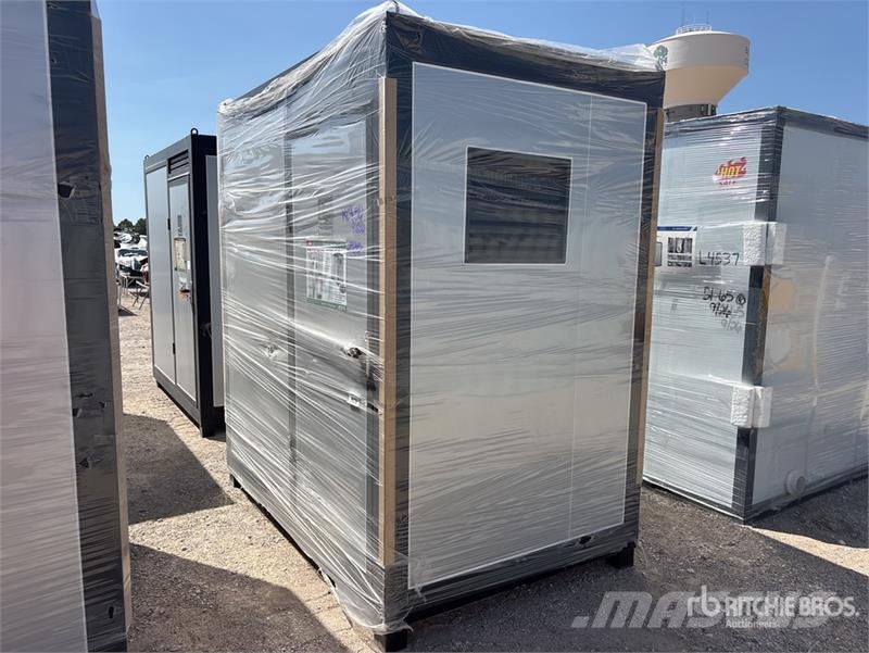 KJ K1522 7 ft 4 in x 5 ft x 8 ft Portable Toilet (Unu Andere Zubehörteile