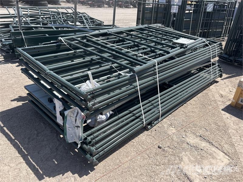 KJ K2424 24 ft x 24 ft Module Livestock Shelter (Unus Ďalšie stroje a zariadenia pre živočíšnu výrobu