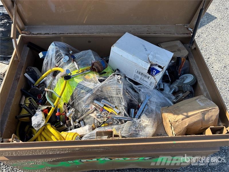 Knaack 4830 Job Site Box مكونات أخرى