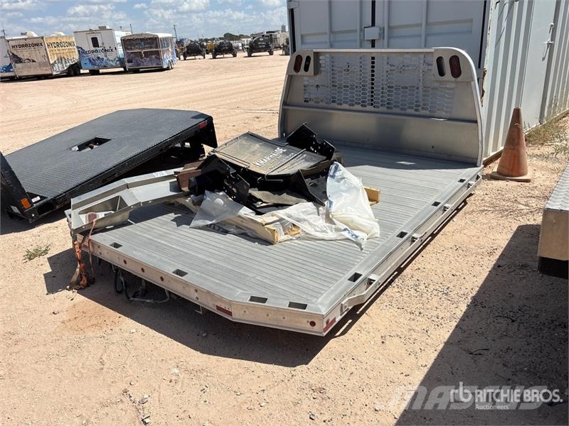  Knapheide AL-PGNB-96 Truck Flatbed Body Фургони
