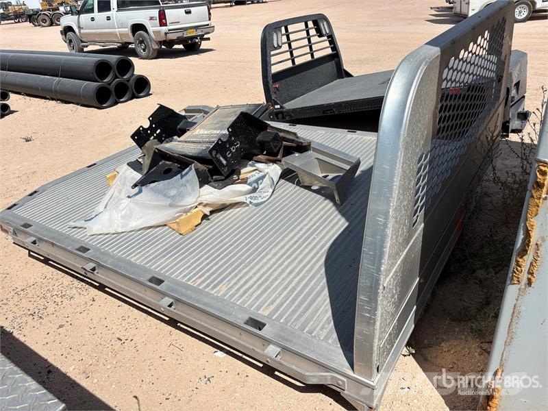  Knapheide AL-PGNB-96 Truck Flatbed Body Фургони

