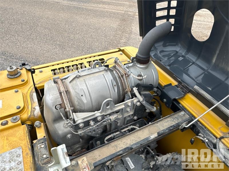 Kobelco SK130LC-11 Tracked Excavator Гусеничные экскаваторы