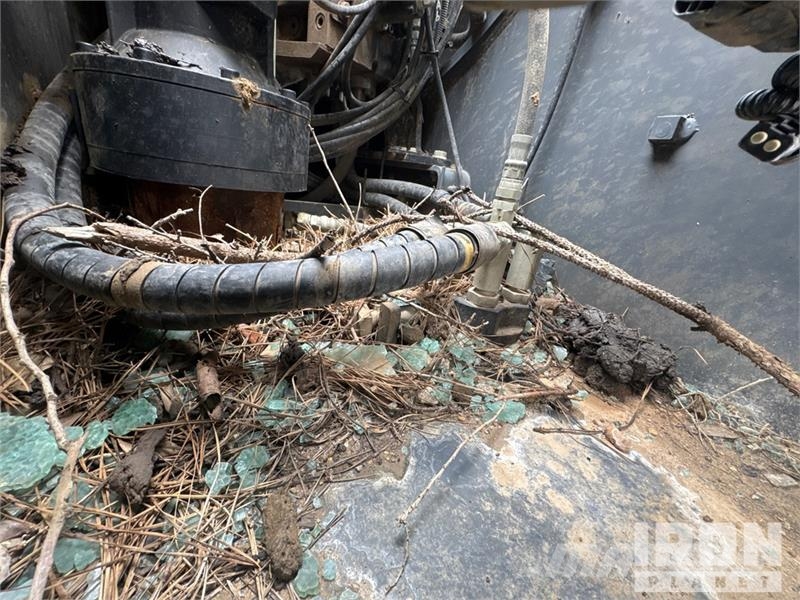 Kobelco SK130LC-11 Tracked Excavator Гусеничные экскаваторы