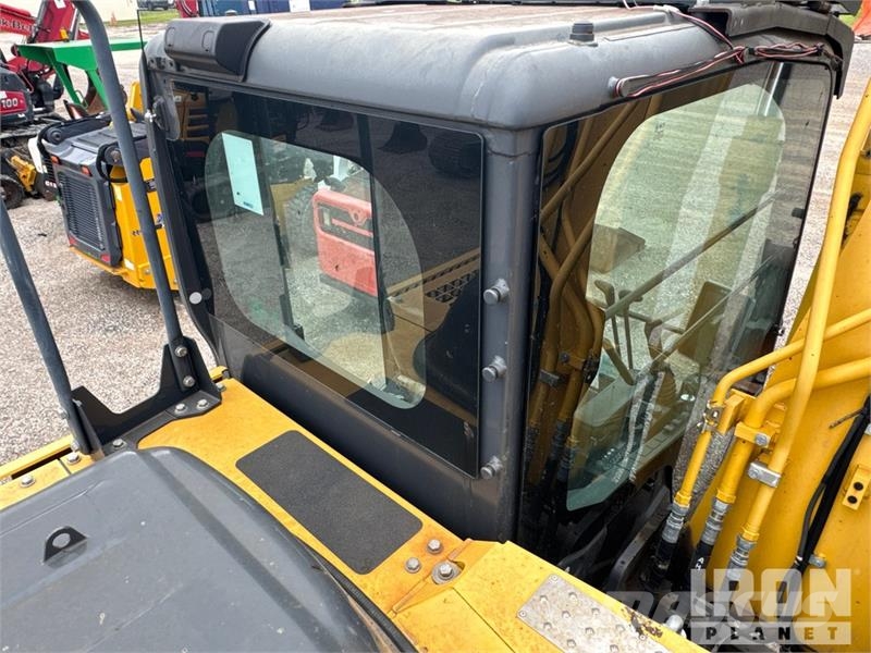 Kobelco SK130LC-11 Tracked Excavator Гусеничные экскаваторы