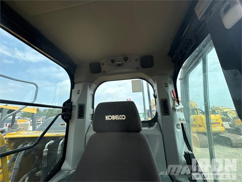 Kobelco SK130LC-11 Tracked Excavator Гусеничные экскаваторы