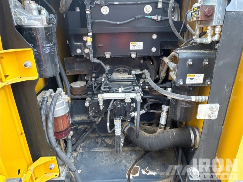 Kobelco SK130LC-11 Tracked Excavator Гусеничные экскаваторы