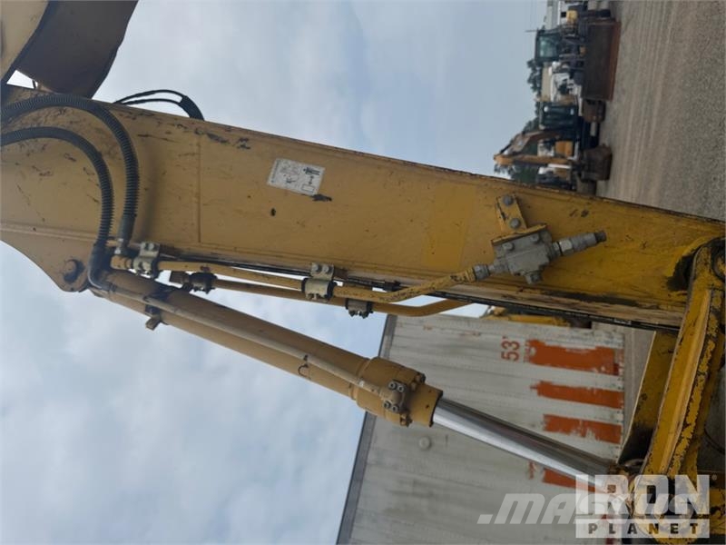 Kobelco SK130LC-11 Tracked Excavator Гусеничные экскаваторы
