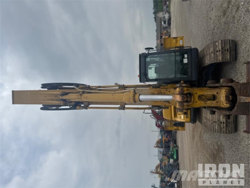 Kobelco SK130LC-11 Tracked Excavator Гусеничные экскаваторы