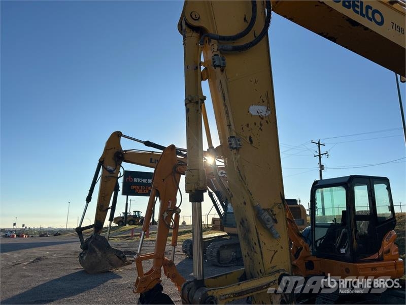 Kobelco SK140SRLC-3 Tracked Excavator Roomikekskavaatorid