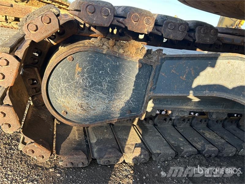 Kobelco SK140SRLC-3 Tracked Excavator Roomikekskavaatorid