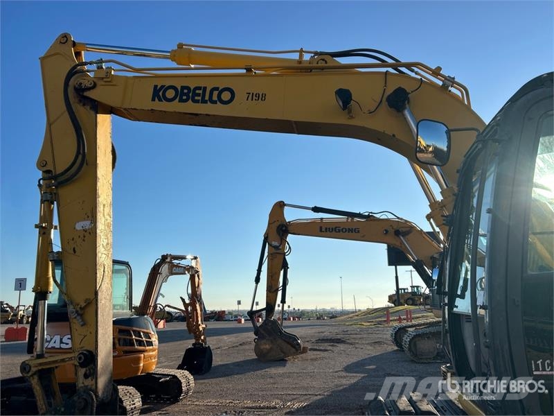 Kobelco SK140SRLC-5 Crawler excavators