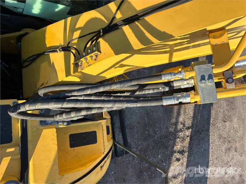 Kobelco SK140SRLC-5 Crawler excavators