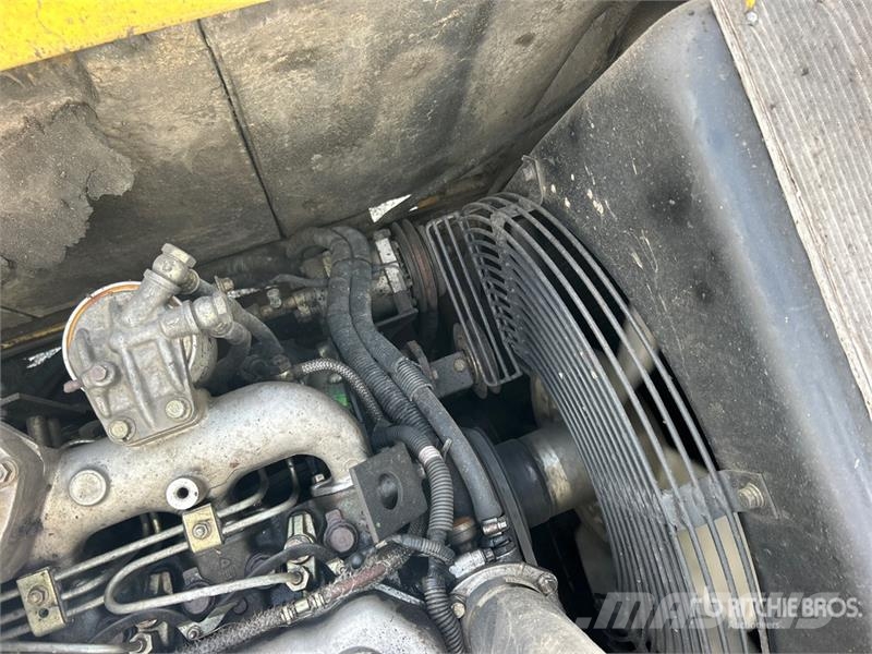 Kobelco SK210LC Bagri goseničarji