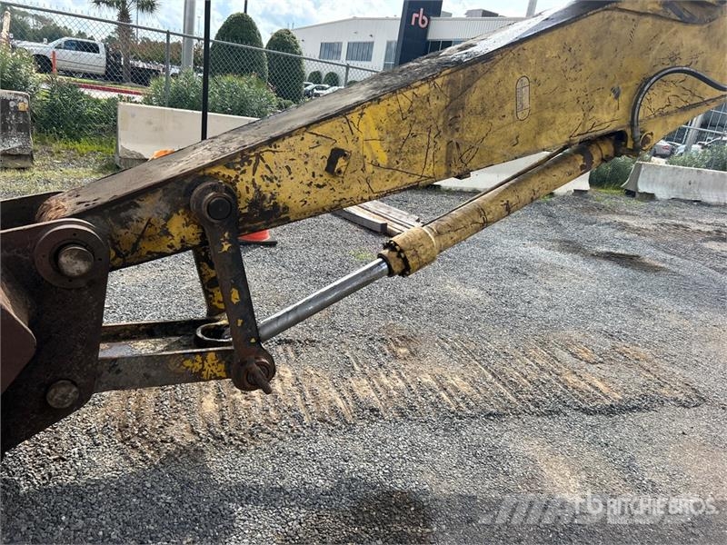 Kobelco SK210LC Bagri goseničarji