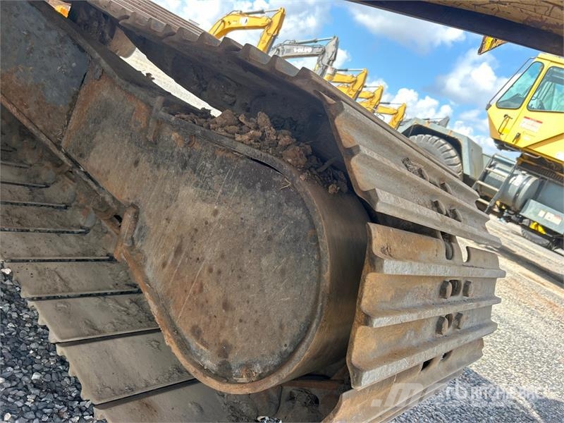Kobelco SK210LC Bagri goseničarji