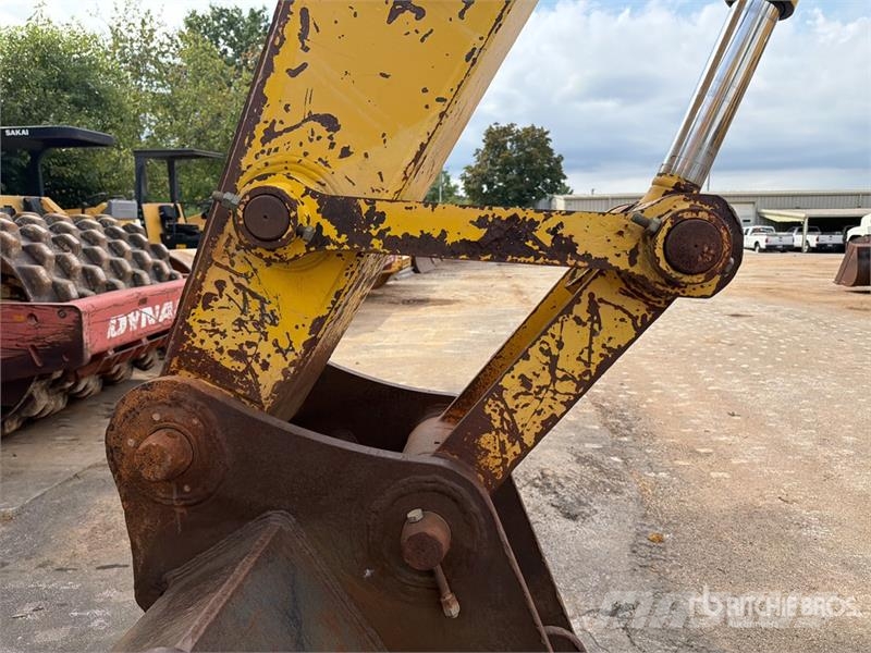 Kobelco SK210LC Pásové rýpadlá