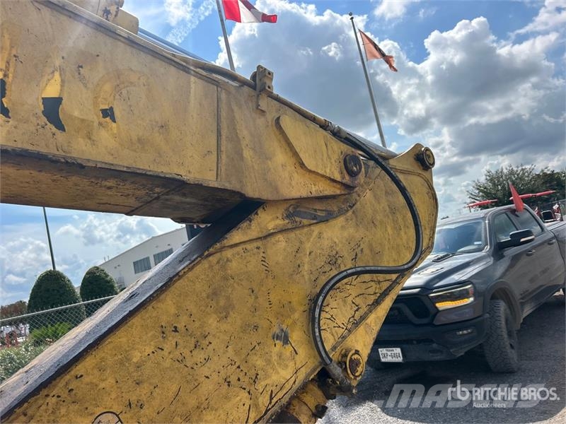 Kobelco SK210LC Bagri goseničarji