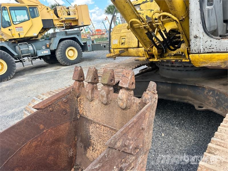 Kobelco SK210LC Bagri goseničarji