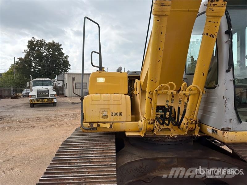 Kobelco SK210LC Pásové rýpadlá