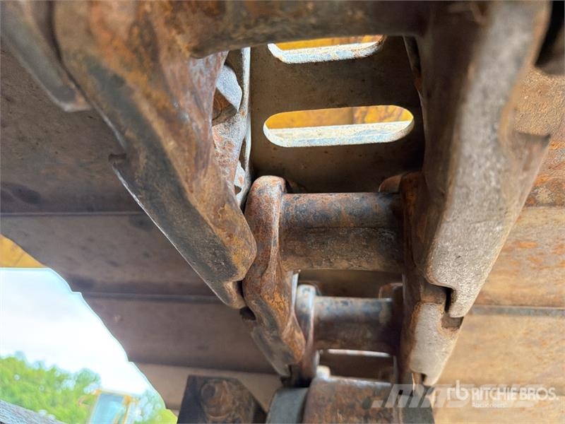 Kobelco SK210LC Pásové rýpadlá