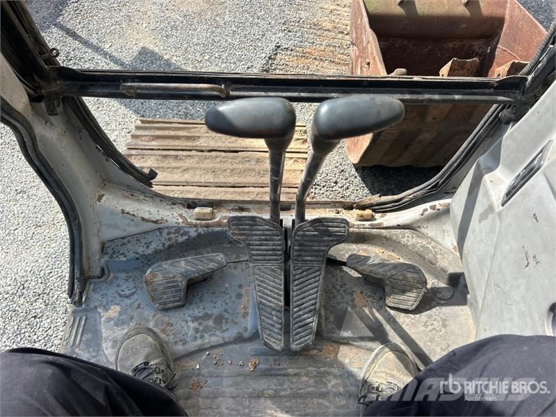 Kobelco SK210LC Bagri goseničarji