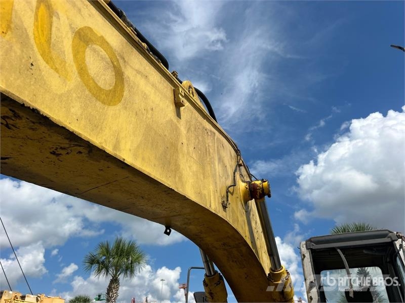 Kobelco SK210LC Bagri goseničarji